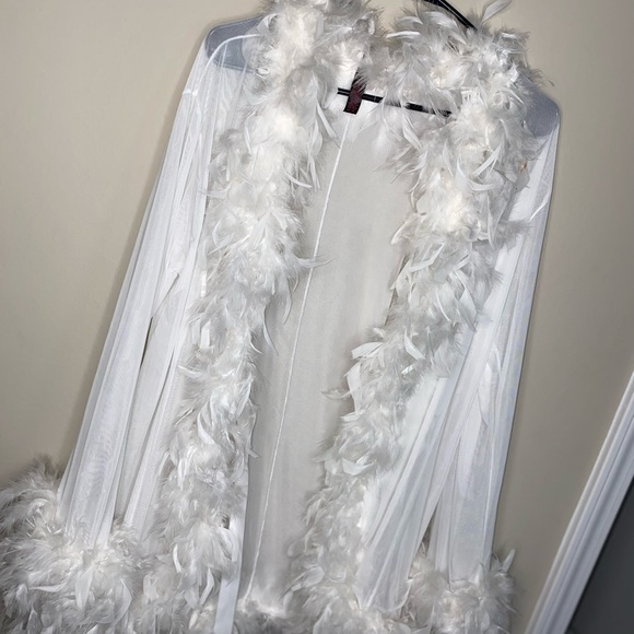 Fur Mesh Robe - Picture 4 of 5